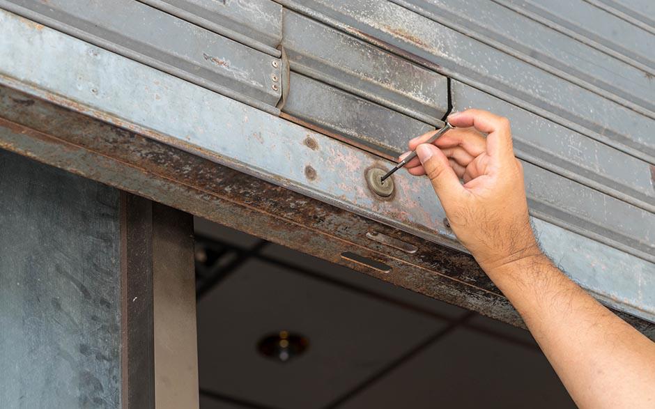 serrurier serrurerie metal maintenance Sceaux